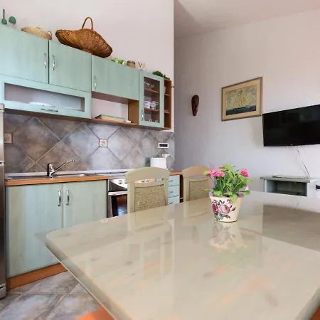Apartment Starigrad-3 By Interhome