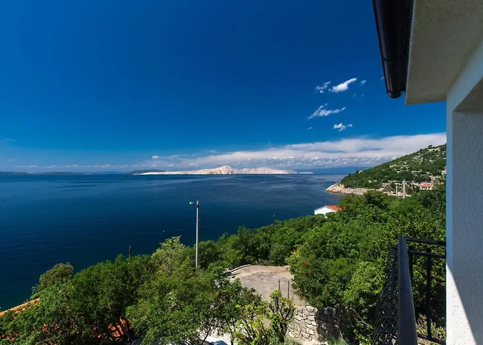 Appartement Starigrad-3 By Interhome